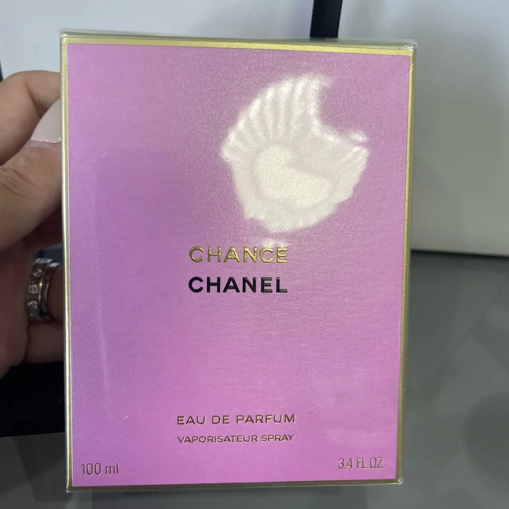 NIB CHANEL Chance Eau de Parfum - 3.4 fl oz full inclusion - Picture 5 of 6